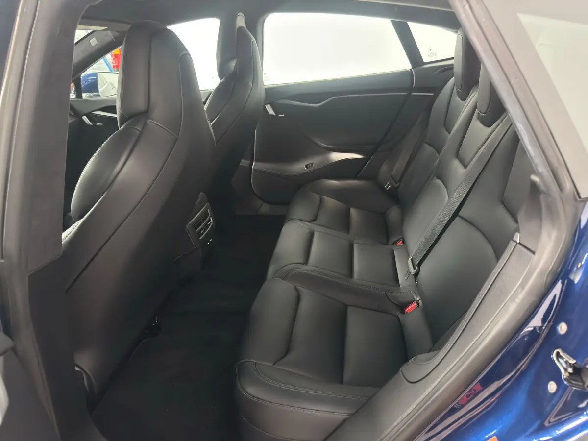 100D|INCL BTW|AUTOPILOT|COLD CLIMATE|