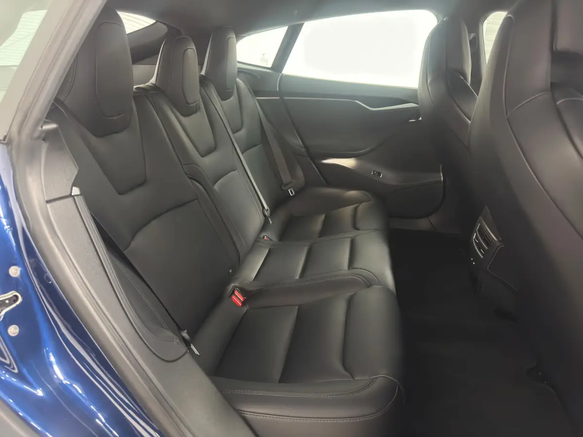 100D|INCL BTW|AUTOPILOT|COLD CLIMATE|