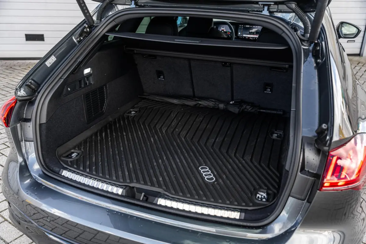 Avant 2.0 299pk quattro S edition | Trekhaak | Adaptief Onderstel | 20" Velgen