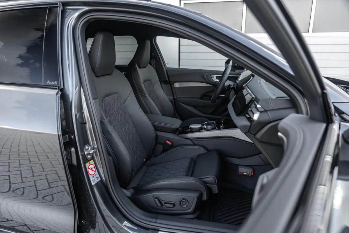Avant 2.0 299pk quattro S edition | Trekhaak | Adaptief Onderstel | 20" Velgen