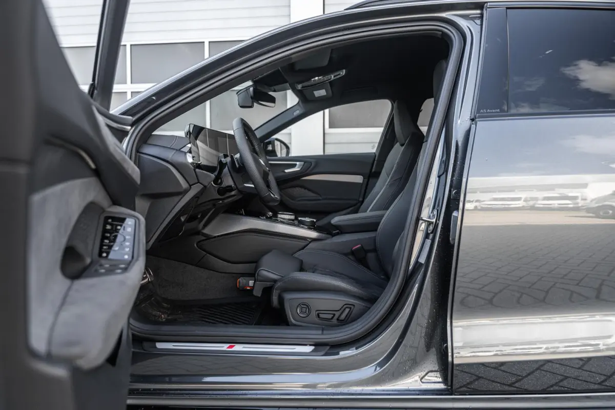 Avant 2.0 299pk quattro S edition | Trekhaak | Adaptief Onderstel | 20" Velgen