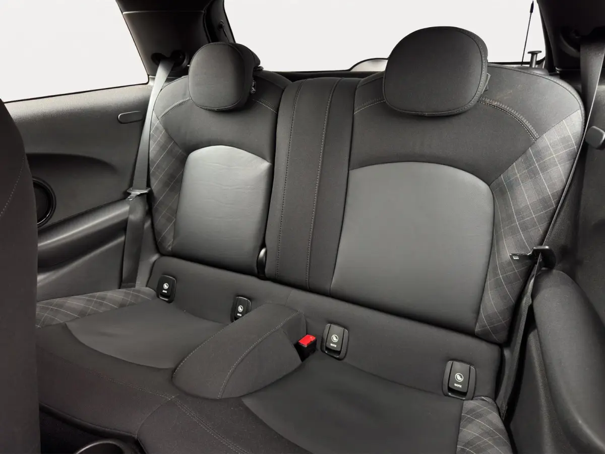 1.5 Cooper 136PK Chili Apple-Carplay Leer LED
