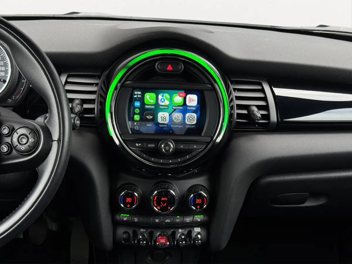 1.5 Cooper 136PK Chili Apple-Carplay Leer LED