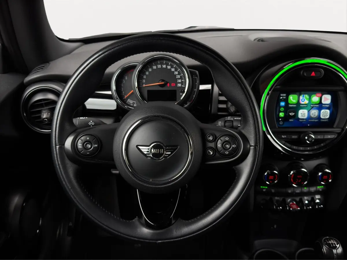 1.5 Cooper 136PK Chili Apple-Carplay Leer LED