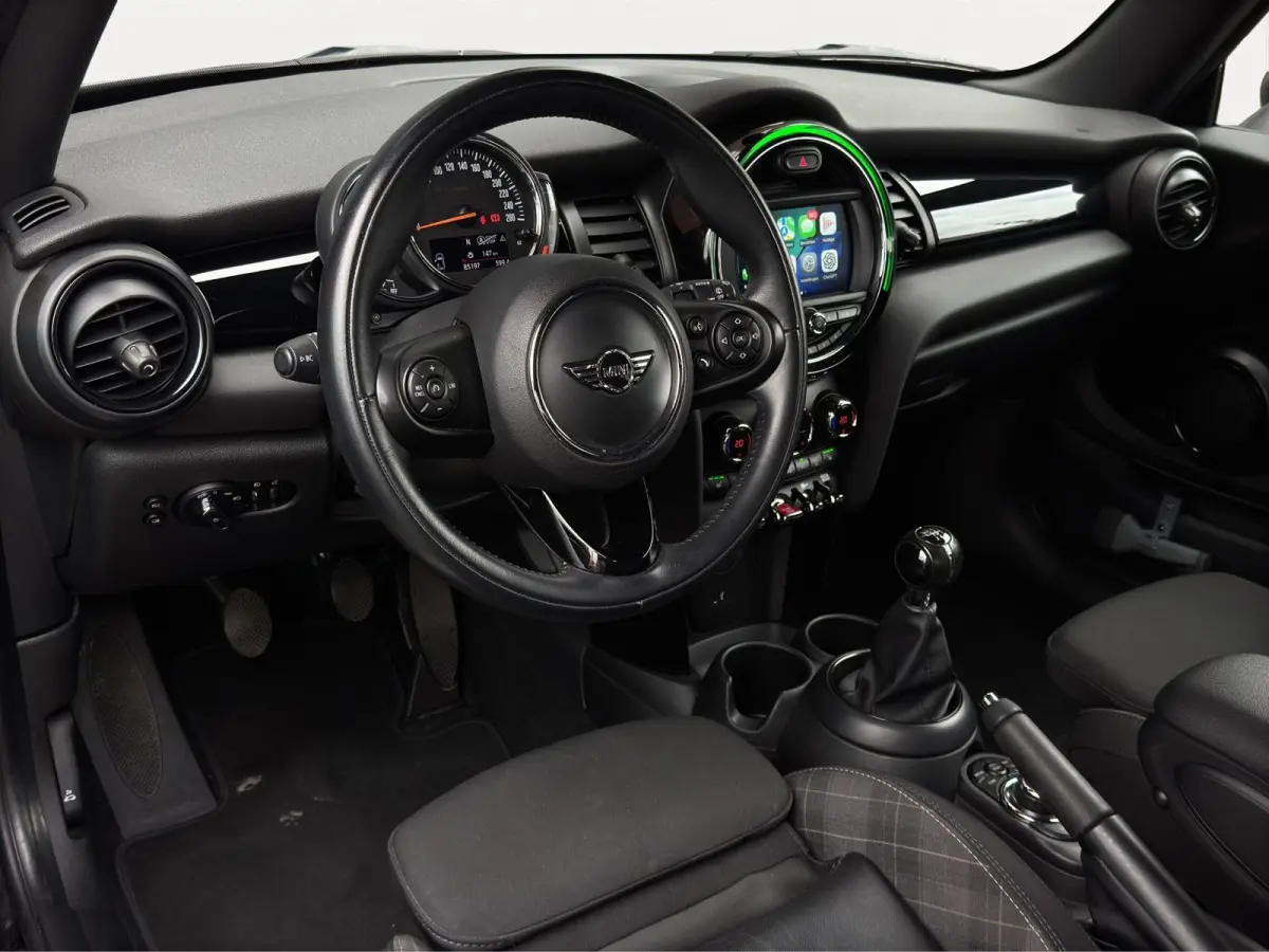 1.5 Cooper 136PK Chili Apple-Carplay Leer LED
