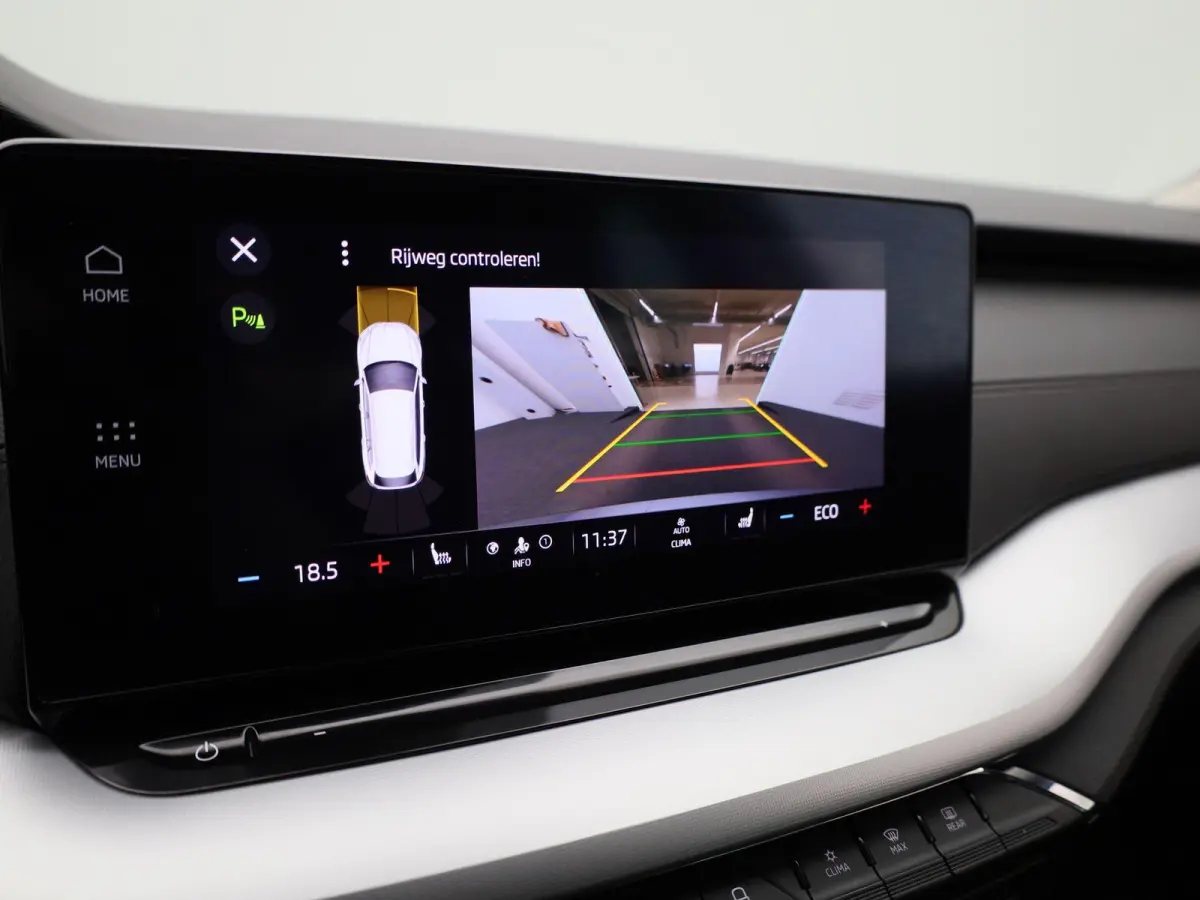1.4 TSI iV PHEV Business Edition | Automaat | Virtual cockpit | Stoel verwarming | Navigatie | Apple CarPlay / Android Auto | Lichtmetalen velgen | Parkeersensoren | Keyless Start | Cruise c