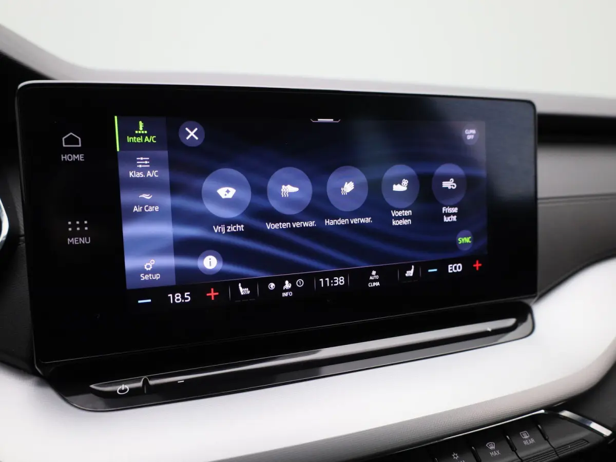 1.4 TSI iV PHEV Business Edition | Automaat | Virtual cockpit | Stoel verwarming | Navigatie | Apple CarPlay / Android Auto | Lichtmetalen velgen | Parkeersensoren | Keyless Start | Cruise c