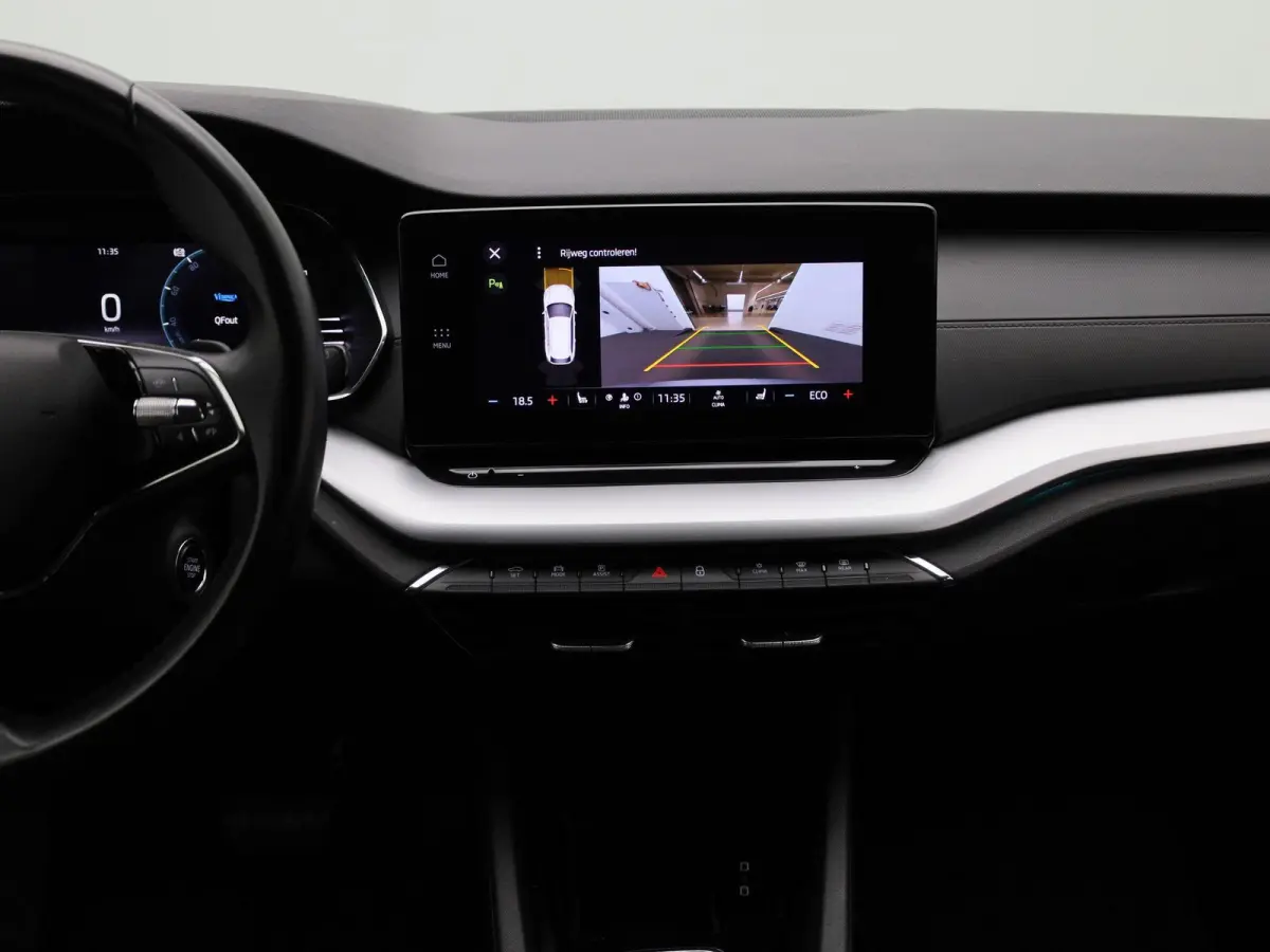 1.4 TSI iV PHEV Business Edition | Automaat | Virtual cockpit | Stoel verwarming | Navigatie | Apple CarPlay / Android Auto | Lichtmetalen velgen | Parkeersensoren | Keyless Start | Cruise c