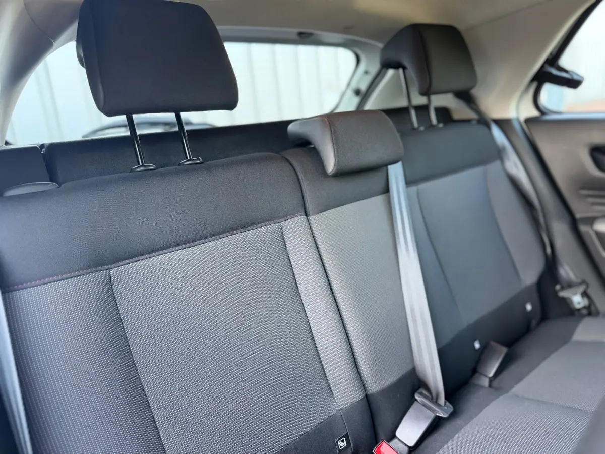 1.2 PureTech 110pk Business - Blanc Nacré - Carplay/Cruise/Camera