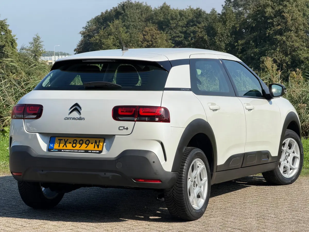 1.2 PureTech 110pk Business - Blanc Nacré - Carplay/Cruise/Camera