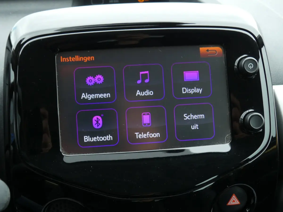 1.0 e-VTi Allure Automaat / Camera / Climate Control