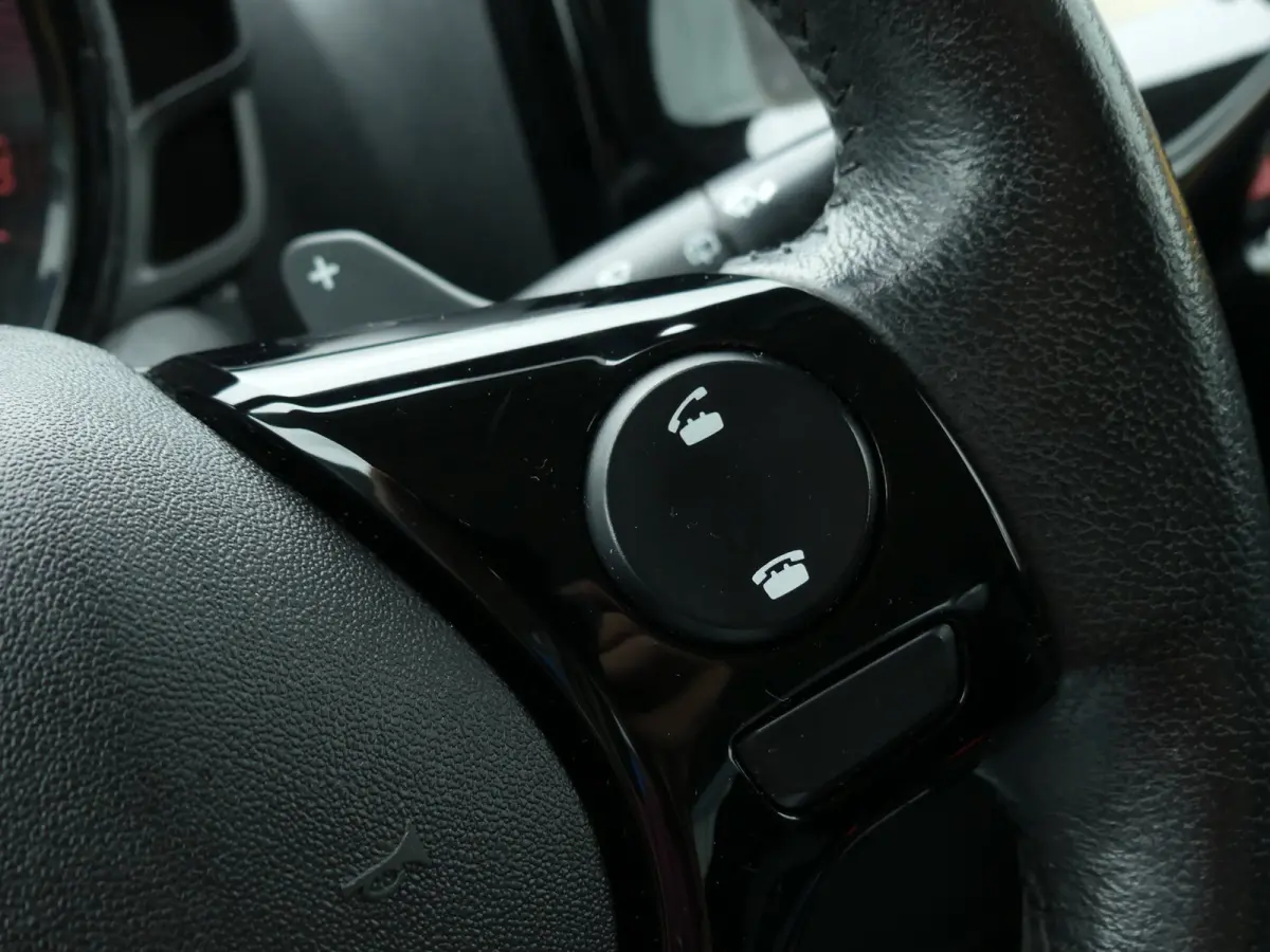 1.0 e-VTi Allure Automaat / Camera / Climate Control