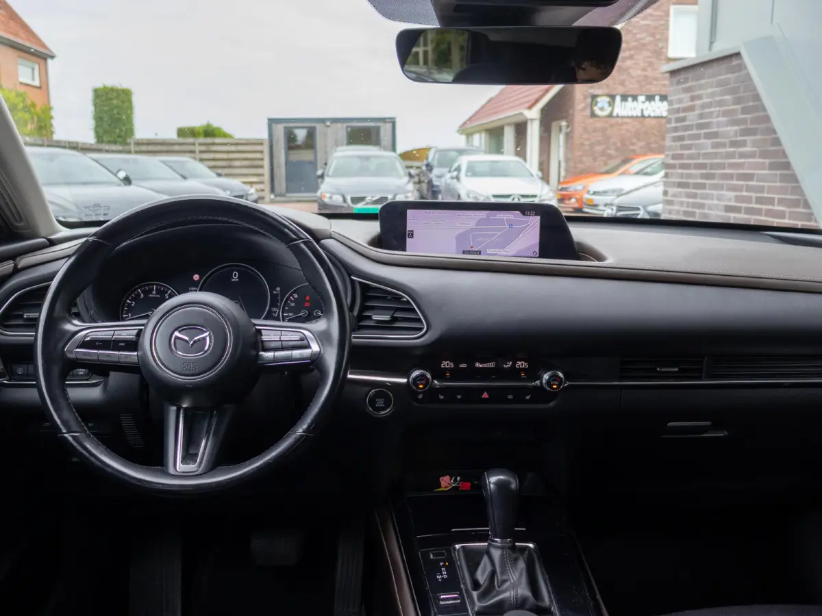 2.0 e-SkyActiv-X M Hybrid Luxury ACC Keyless Leder Stuur/ Stoelverwarming