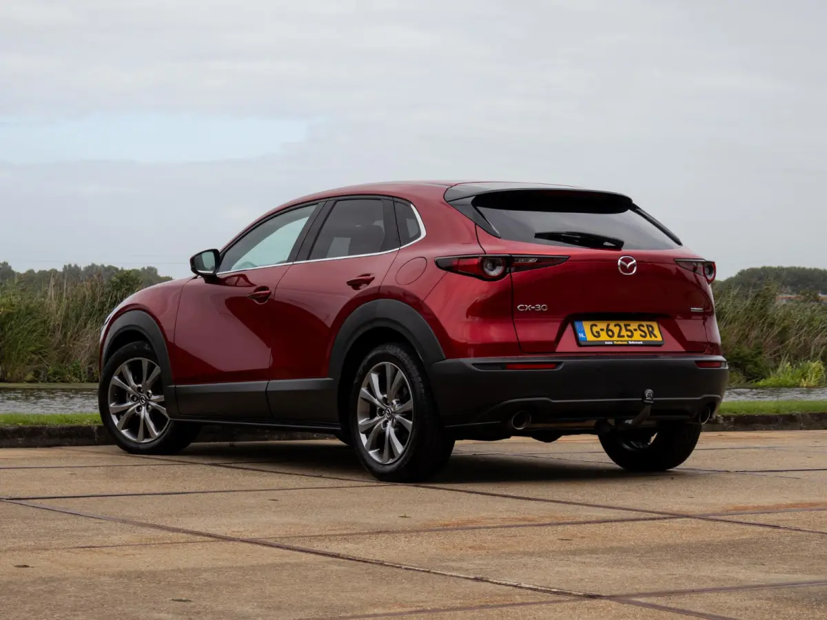 2.0 e-SkyActiv-X M Hybrid Luxury ACC Keyless Leder Stuur/ Stoelverwarming