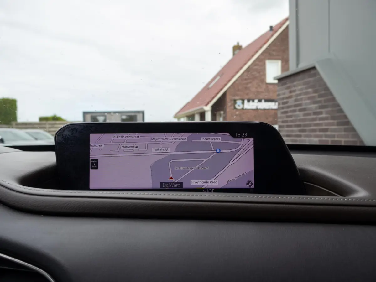 2.0 e-SkyActiv-X M Hybrid Luxury ACC Keyless Leder Stuur/ Stoelverwarming