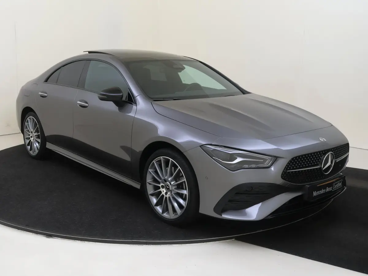 250 e AMG Line Facelift /Panoramadak /Night-Pakket /19 Inch /CarPlay