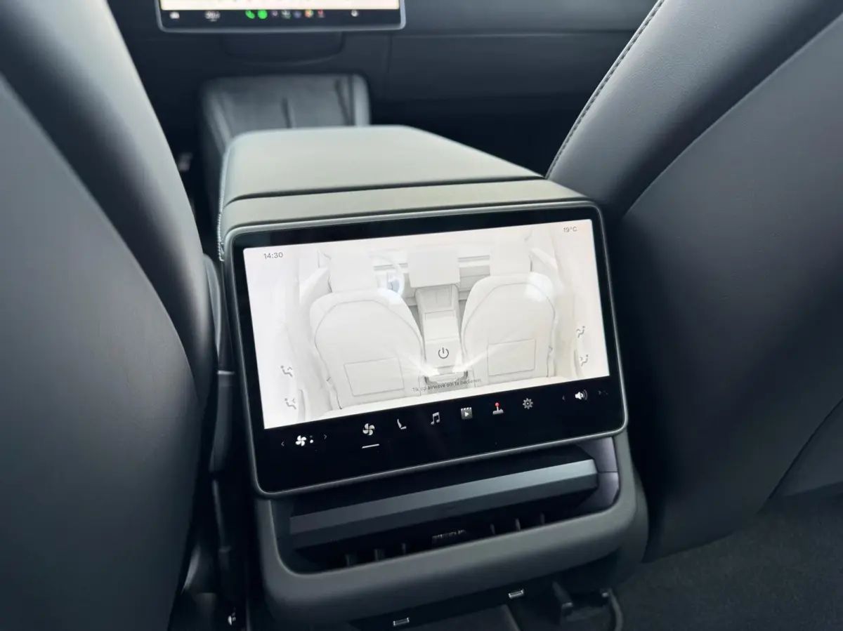 RWD 60 kWh Premium|Highland|NL-Auto