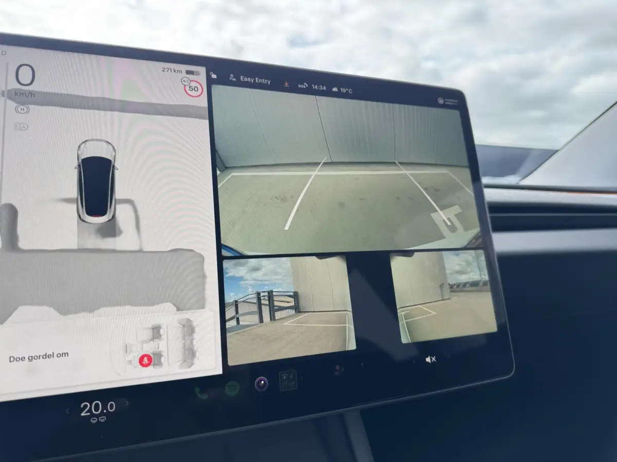 RWD 60 kWh Premium|Highland|NL-Auto