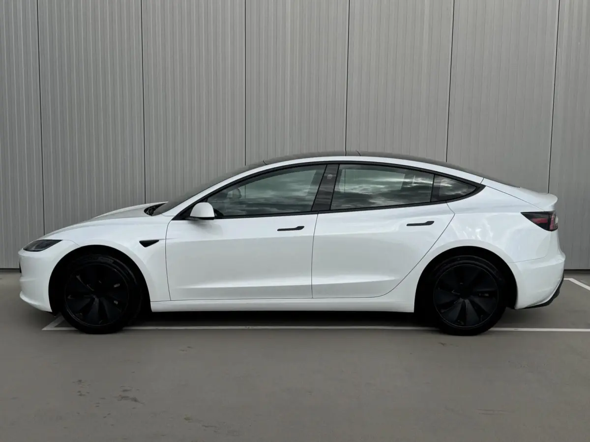 RWD 60 kWh Premium|Highland|NL-Auto