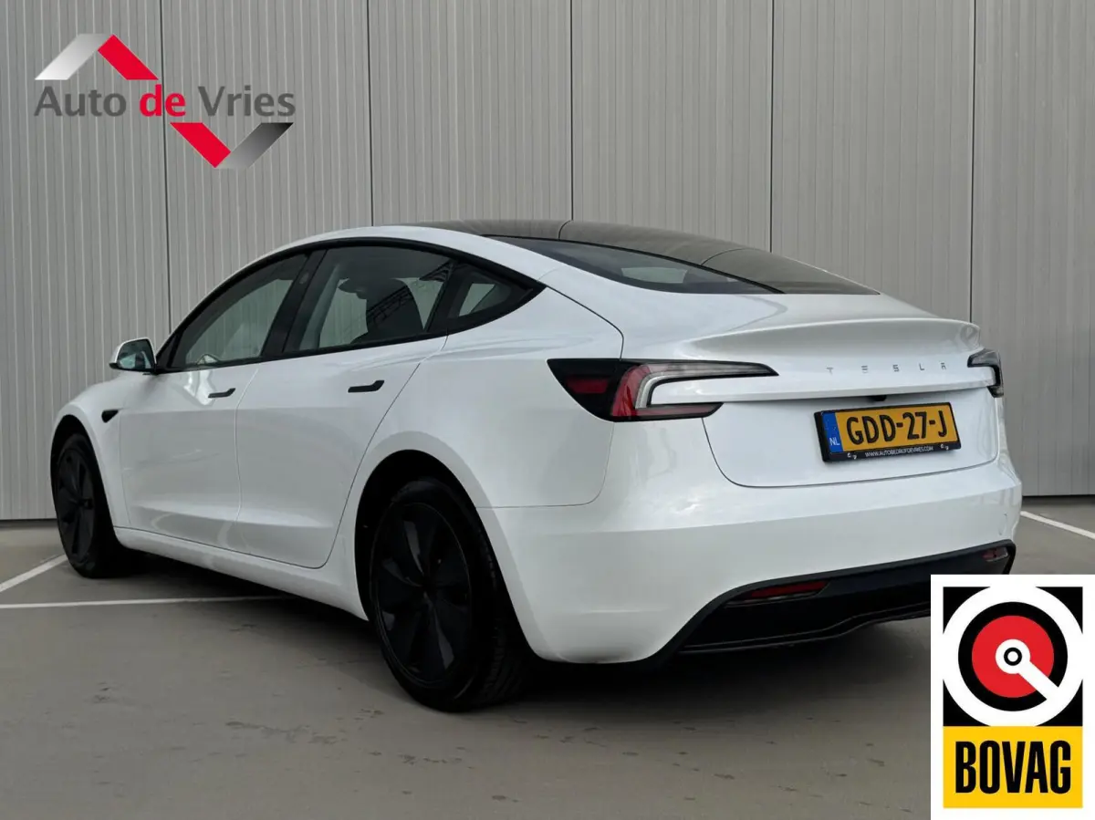 RWD 60 kWh Premium|Highland|NL-Auto