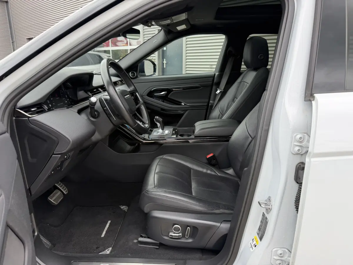 1.5 P300e AWD R-Dynamic S Leder Panoramadak 360 Gr. Camera 20 Inch Meridian Sound-System Carplay