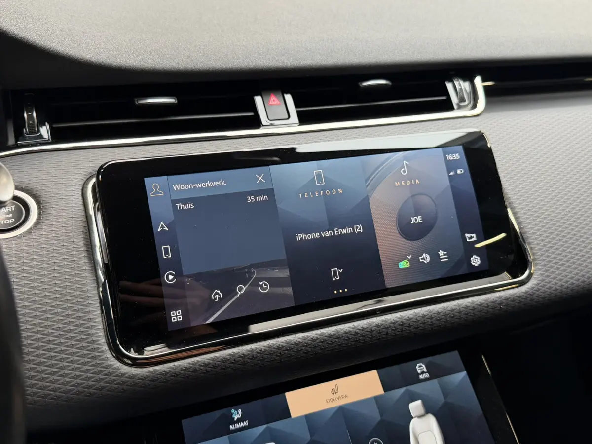 1.5 P300e AWD R-Dynamic S Leder Panoramadak 360 Gr. Camera 20 Inch Meridian Sound-System Carplay