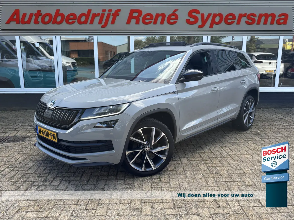 1.5 TSI Sportline Business 7p. | Trekhaak | Pano | Sfeerverlichting | Apple Carplay | Stoelverwarming