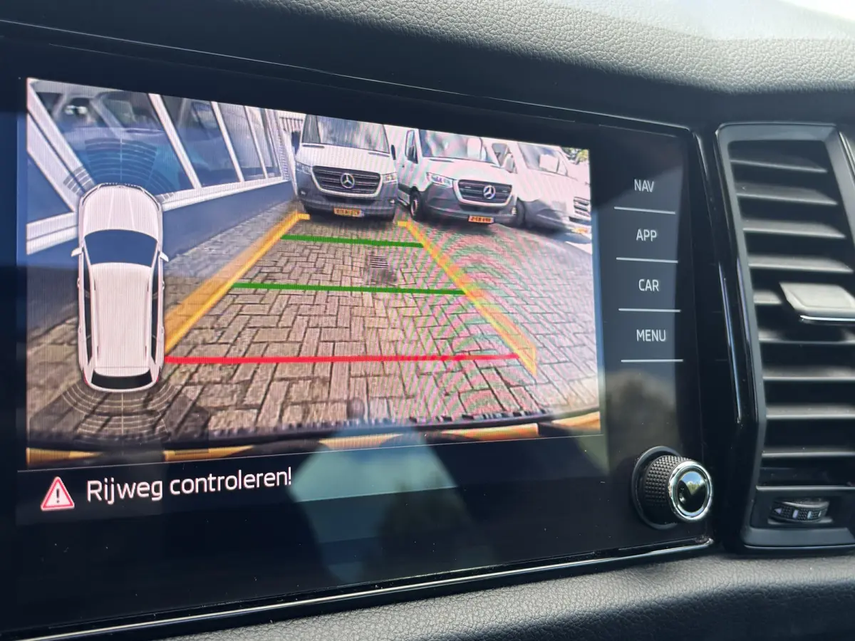 1.5 TSI Sportline Business 7p. | Trekhaak | Pano | Sfeerverlichting | Apple Carplay | Stoelverwarming