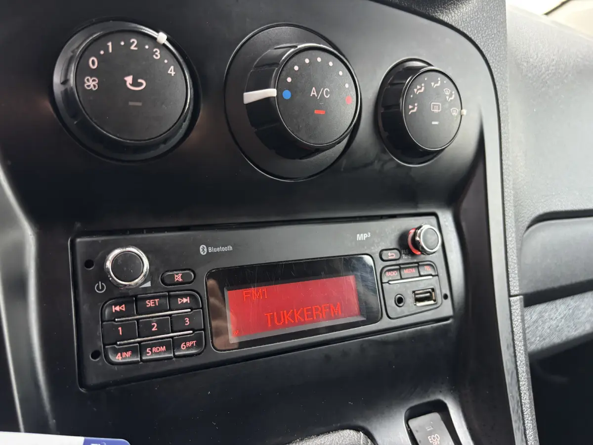 108 CDI BlueEFFICIENCY | Bluetooth | Airco | Elektrische Ramen