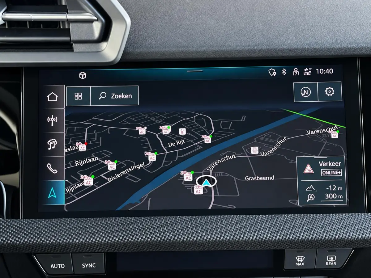 40 TFSI e 204pk Automaat S-Line edition Comfort pakket Plus Lichtmetalen Velgen 18" Matrix Led Parkeer sensoren Camera Cruise Control Adaptive Navigatie Apple Carplay/Android Auto