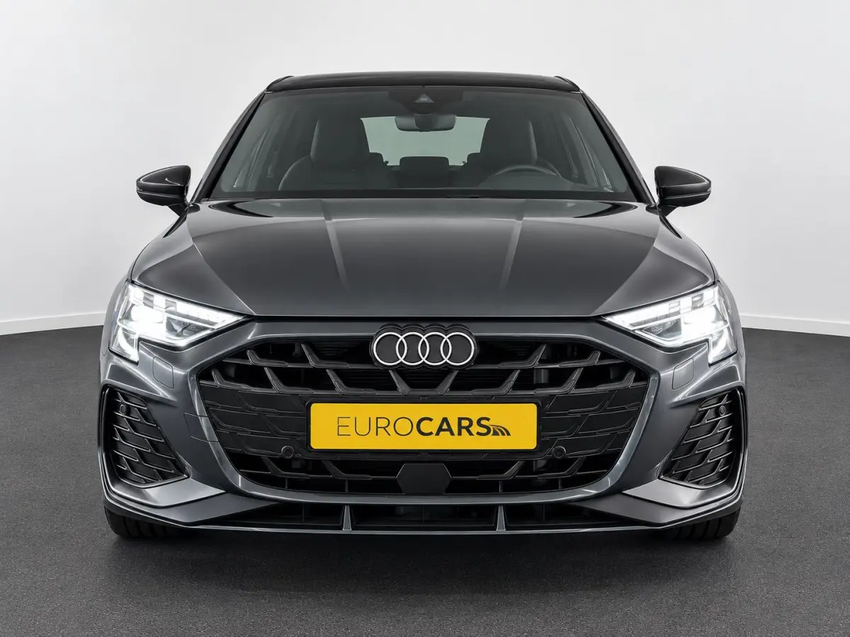 40 TFSI e 204pk Automaat S-Line edition Comfort pakket Plus Lichtmetalen Velgen 18" Matrix Led Parkeer sensoren Camera Cruise Control Adaptive Navigatie Apple Carplay/Android Auto