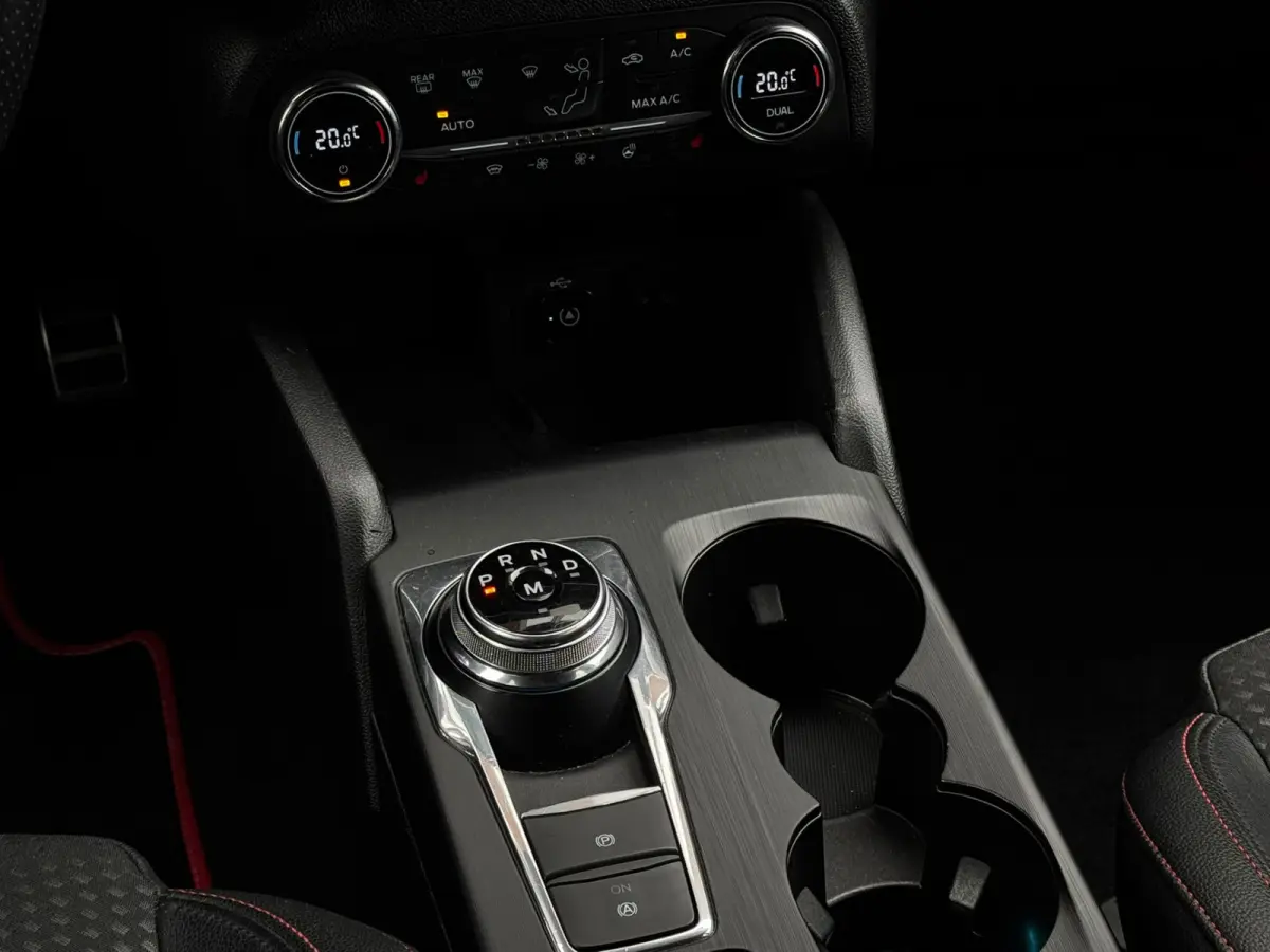1.0 EcoBoost 125PK Automaat Titanium Bang&Olufsen Camera Apple-Carplay