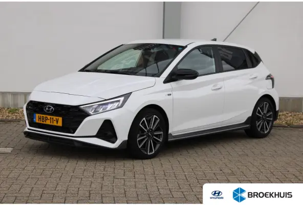 1.0 T-GDI N Line / Navigatie via Carplay / Camera / Stuur -en Stoelverwarmd / Parkeersensoren / LED / ECC / 17'' LMV