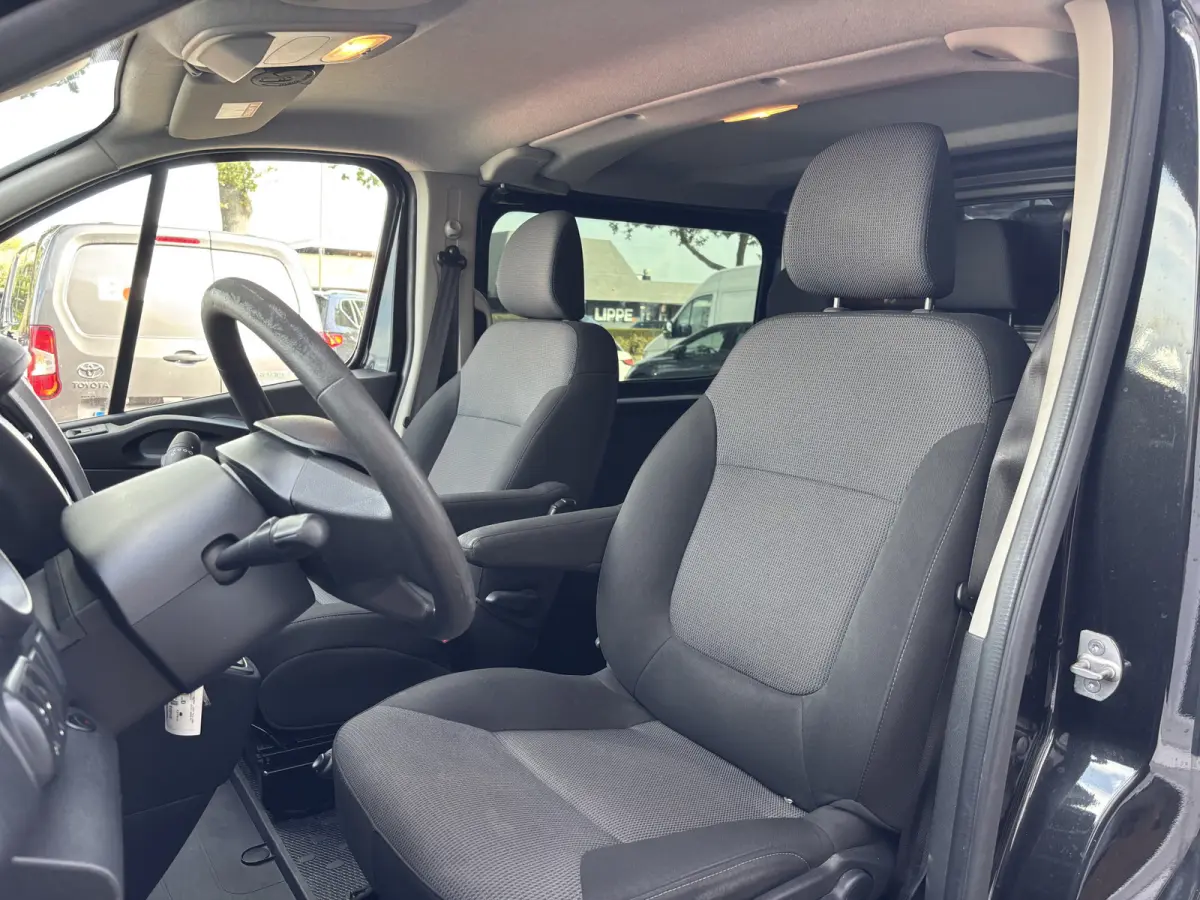 2.0 dCi 145 T29 L2H1 DC Comfort | Dubbel Cabine | Automaat | Trekhaak | Achterruitrij Camera