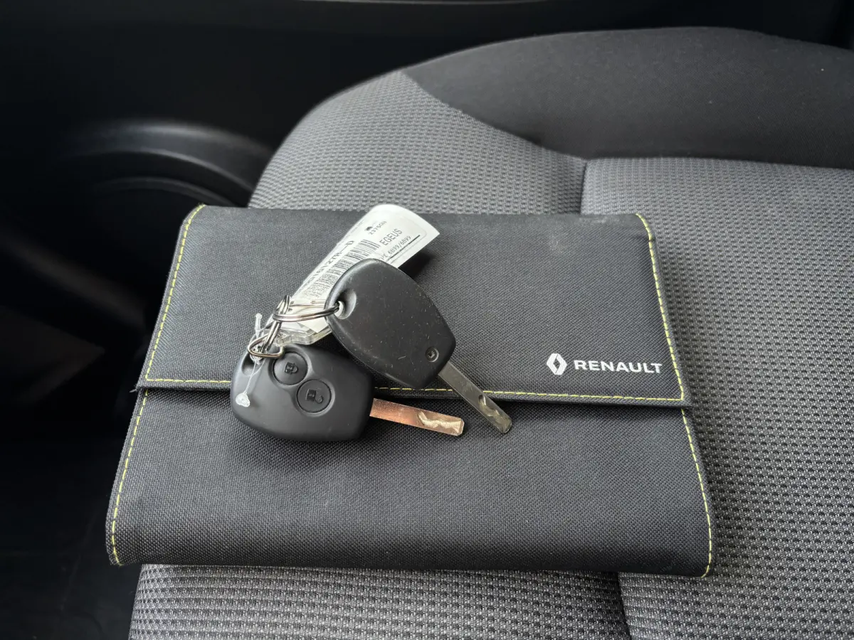 2.0 dCi 145 T29 L2H1 DC Comfort | Dubbel Cabine | Automaat | Trekhaak | Achterruitrij Camera