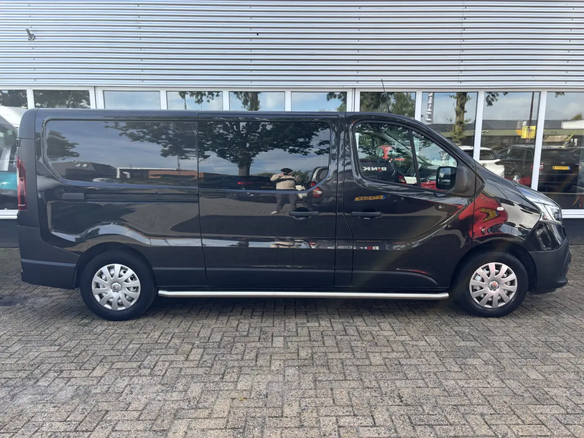 2.0 dCi 145 T29 L2H1 DC Comfort | Dubbel Cabine | Automaat | Trekhaak | Achterruitrij Camera