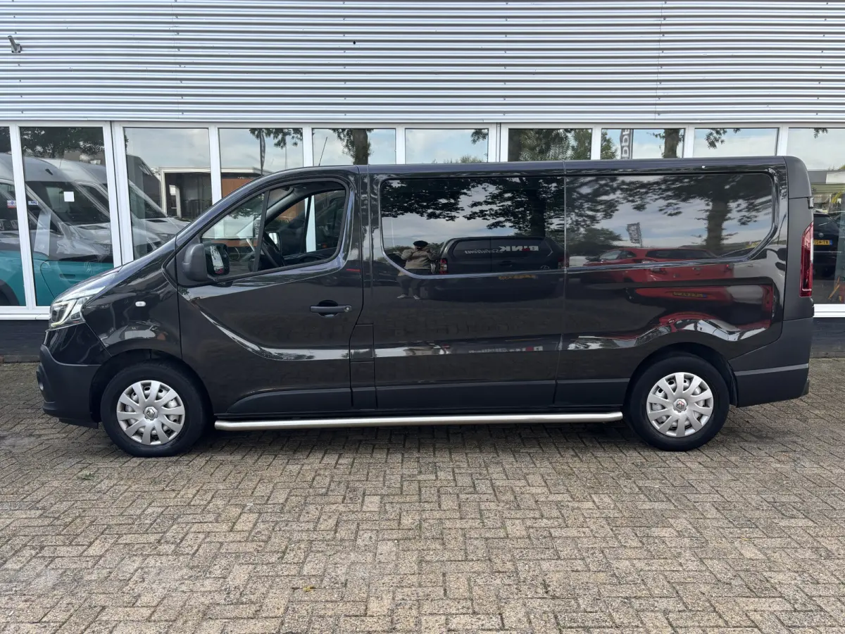 2.0 dCi 145 T29 L2H1 DC Comfort | Dubbel Cabine | Automaat | Trekhaak | Achterruitrij Camera