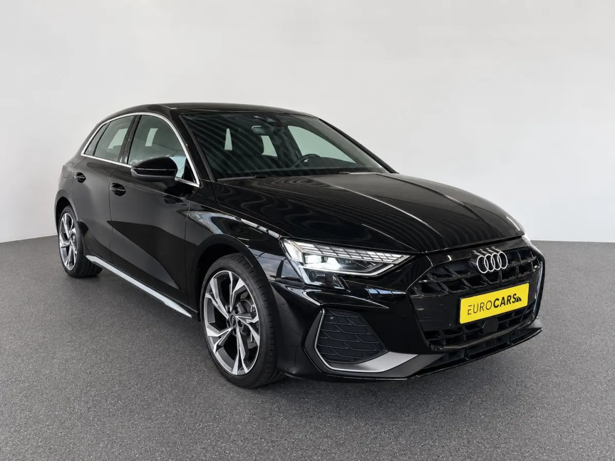 40 TFSI e 204pk Automaat S-Line edition Comfort pakket Plus Lichtmetalen Velgen 18" Matrix Led Parkeer sensoren Camera Cruise Control Adaptive Navigatie Apple Carplay/Android Auto