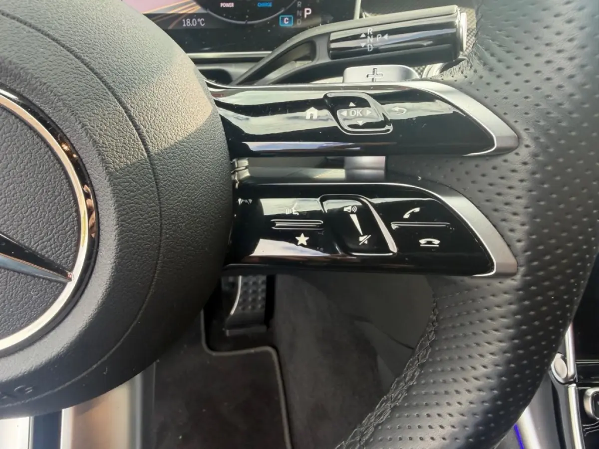 200 AMG LINE AUTOMAAT LMV NAVI PDC-CAMERA STOELVW MEMORYSTOELEN