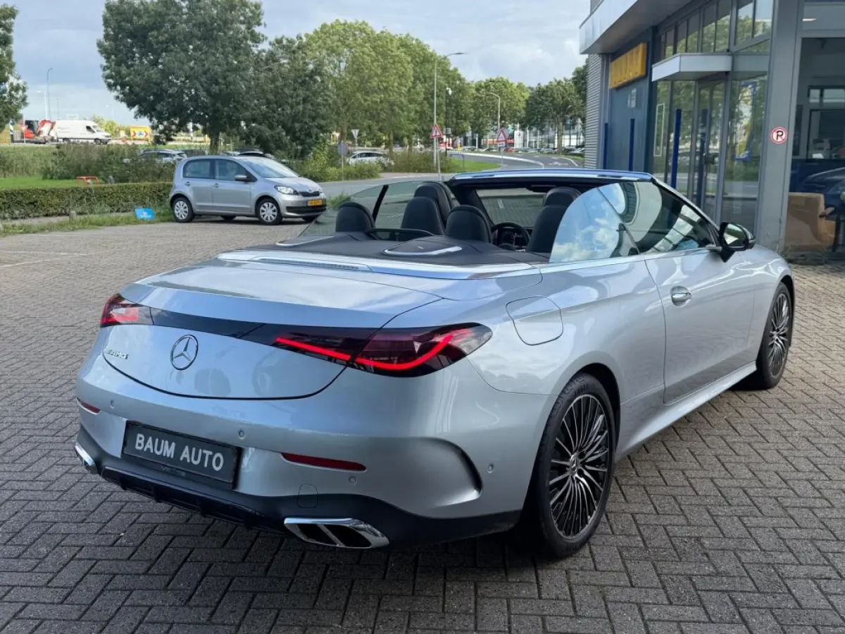 200 AMG LINE AUTOMAAT LMV NAVI PDC-CAMERA STOELVW MEMORYSTOELEN