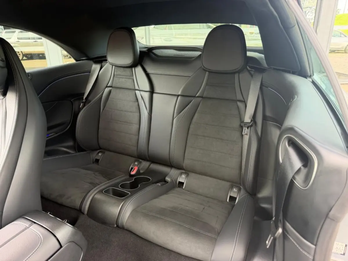 200 AMG LINE AUTOMAAT LMV NAVI PDC-CAMERA STOELVW MEMORYSTOELEN