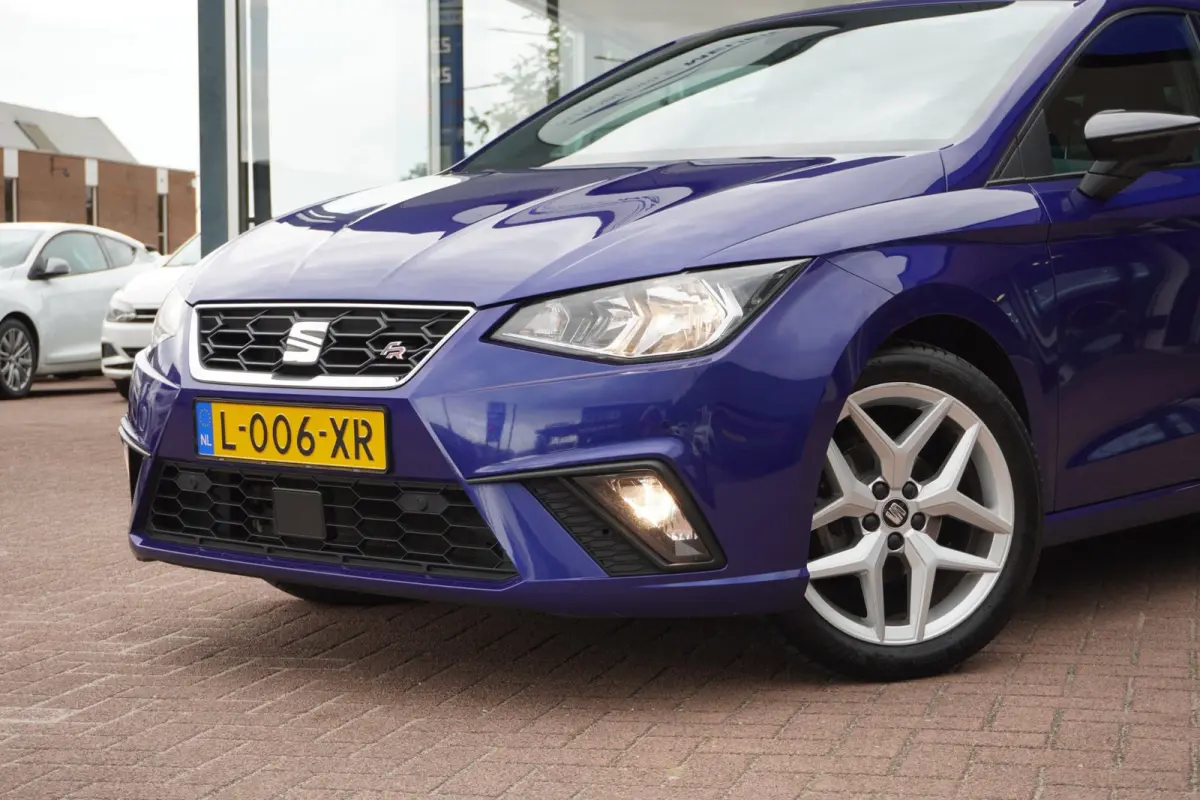 1.0 TSI FR Business Intense | Airco | Carplay | Vol opties | 2021 | Dealerauto | Inruil mogelijk