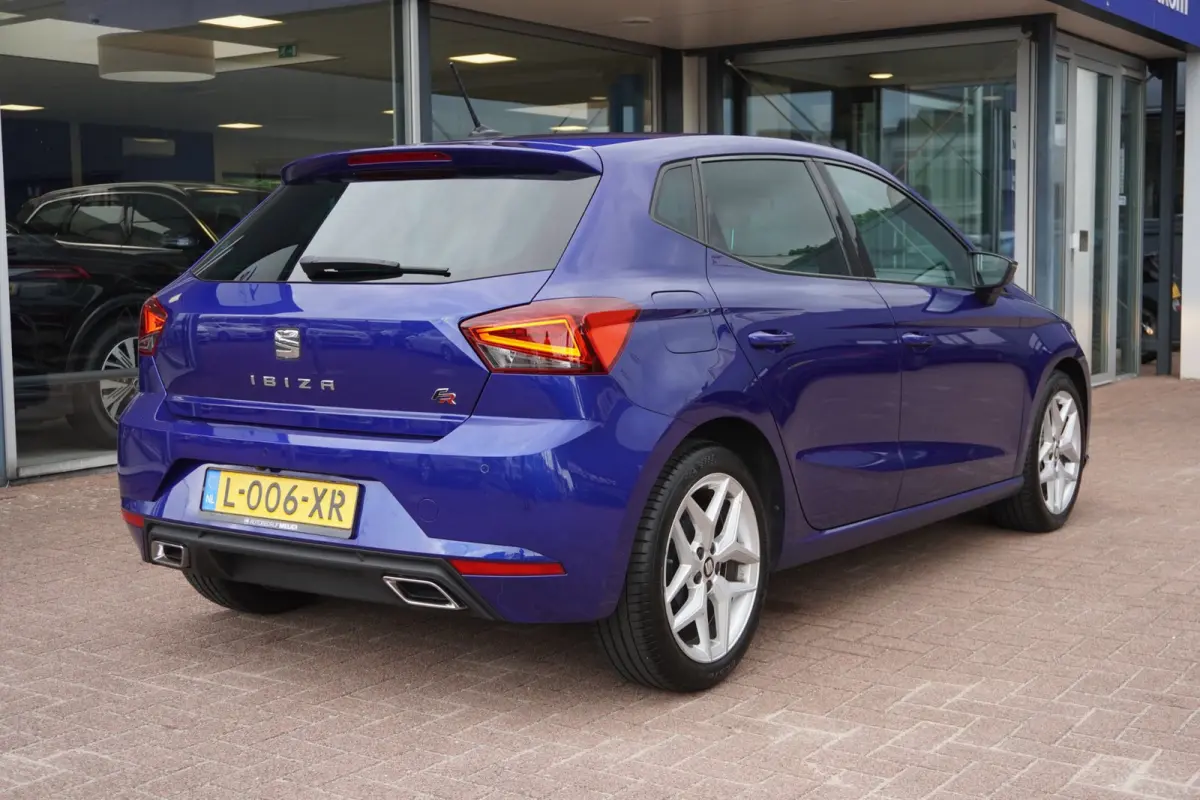 1.0 TSI FR Business Intense | Airco | Carplay | Vol opties | 2021 | Dealerauto | Inruil mogelijk