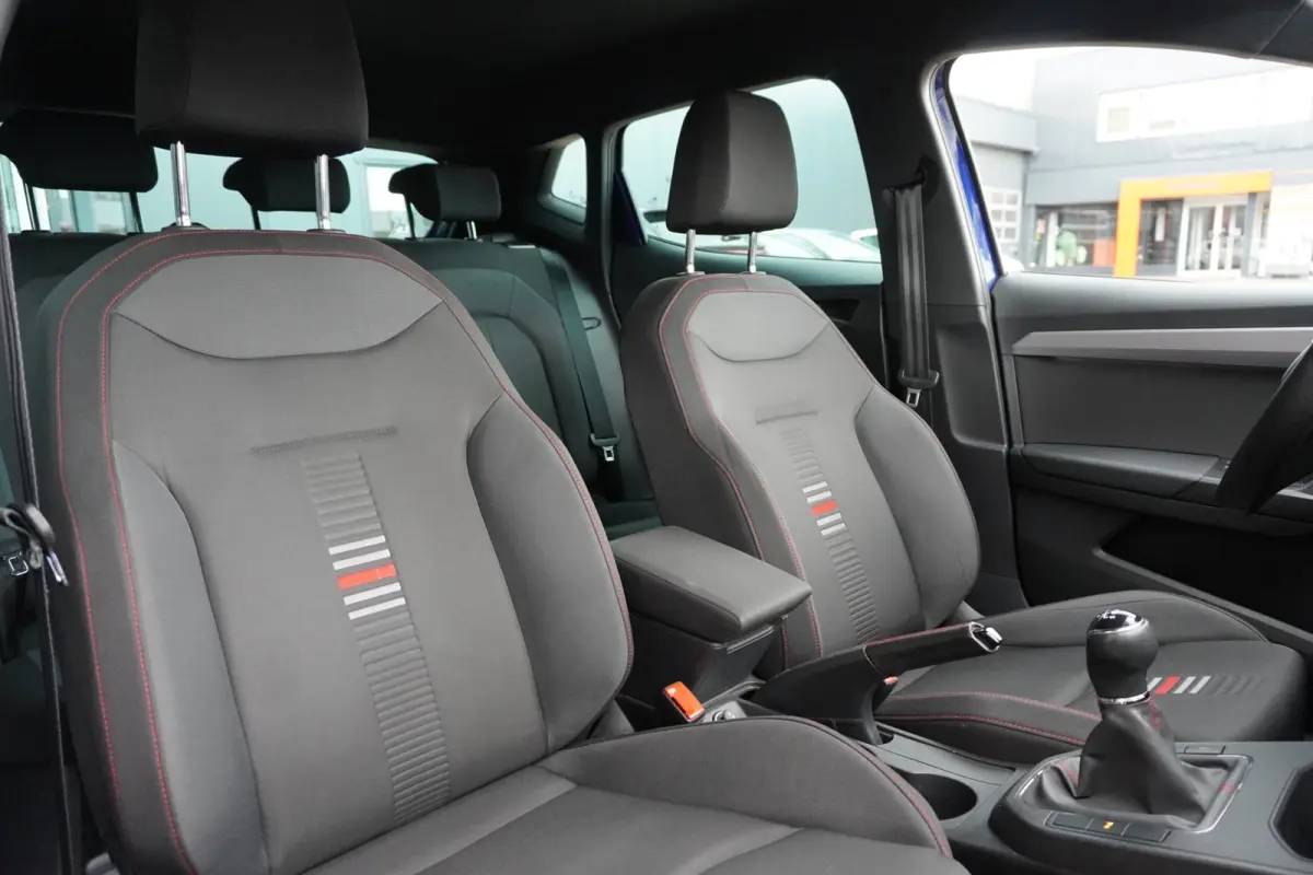 1.0 TSI FR Business Intense | Airco | Carplay | Vol opties | 2021 | Dealerauto | Inruil mogelijk