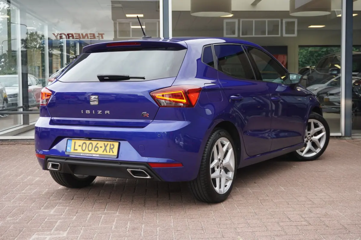 1.0 TSI FR Business Intense | Airco | Carplay | Vol opties | 2021 | Dealerauto | Inruil mogelijk
