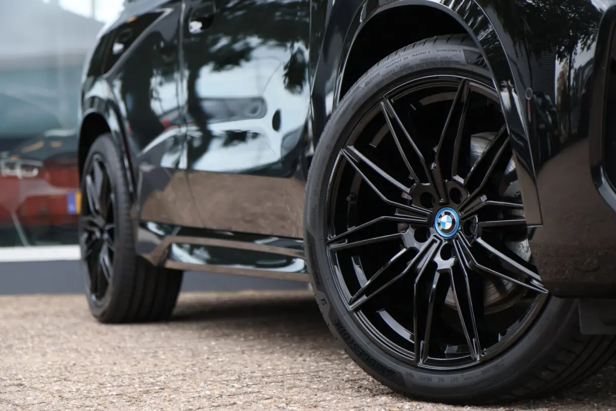 XDrive25e M-sport 20 Inch Black Pakket Camera Btw!