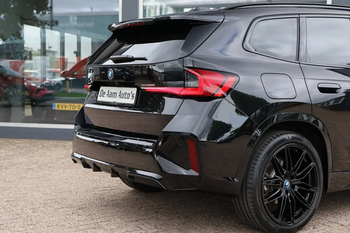 XDrive25e M-sport 20 Inch Black Pakket Camera Btw!