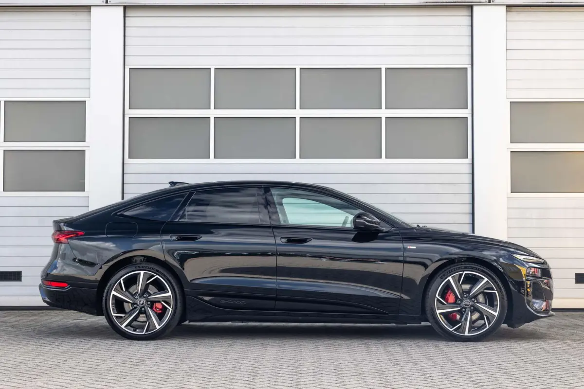 performance 367pk S edition 100 kWh | Trekhaak | Leder | 360° camera | Matrix LED