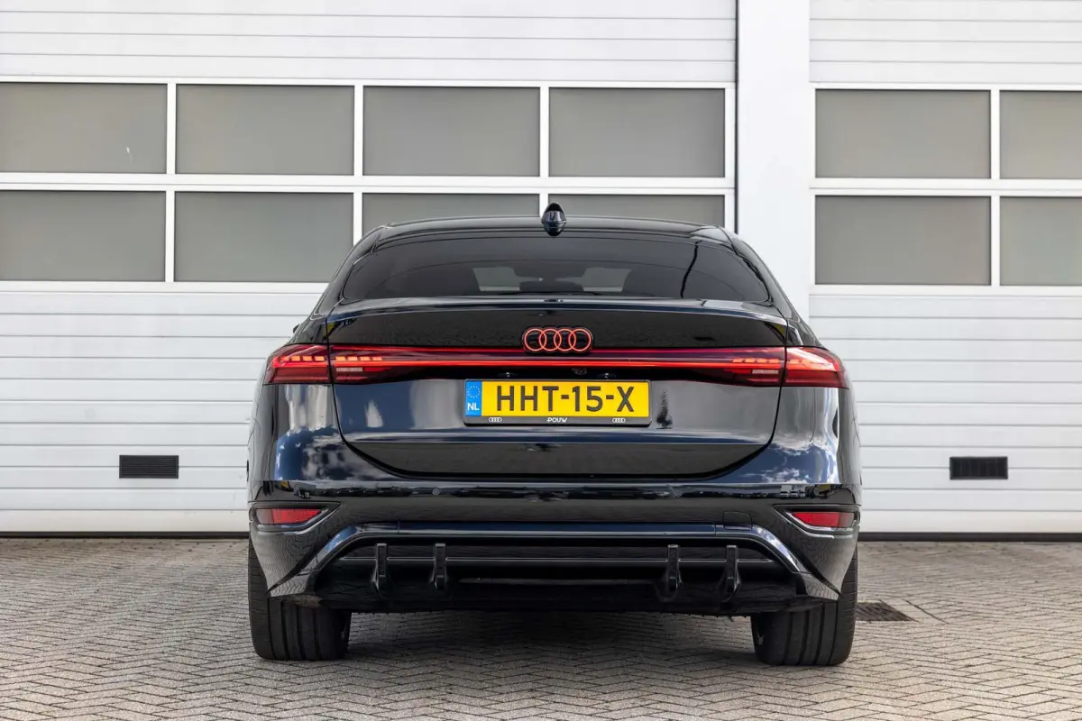 performance 367pk S edition 100 kWh | Trekhaak | Leder | 360° camera | Matrix LED