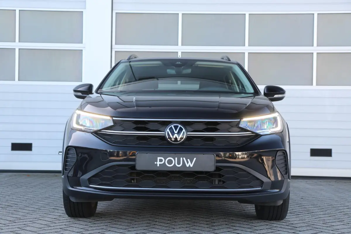 1.0 TSI 95pk Life | Trekhaak | Achteruitrijcamera | Stoelverwarming | Navigatie | App Connect